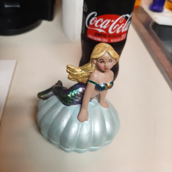 Hand painted Mermaid Trinket - Picture 2 of 10